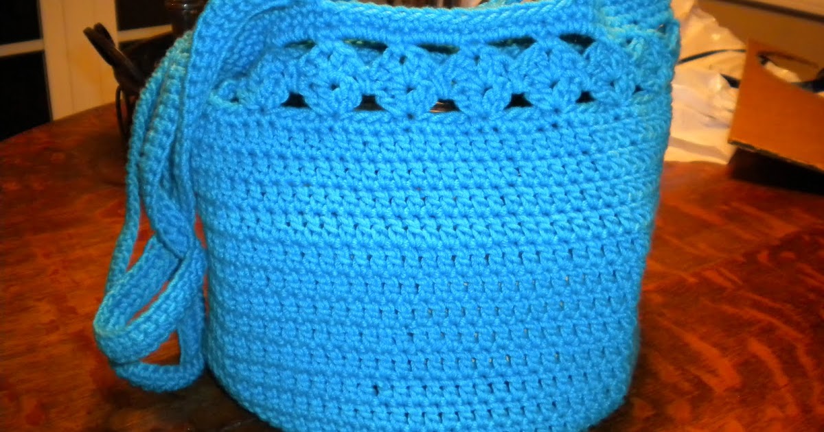 Sherri's Jubilee: The Turquoise Crochet Purse I made