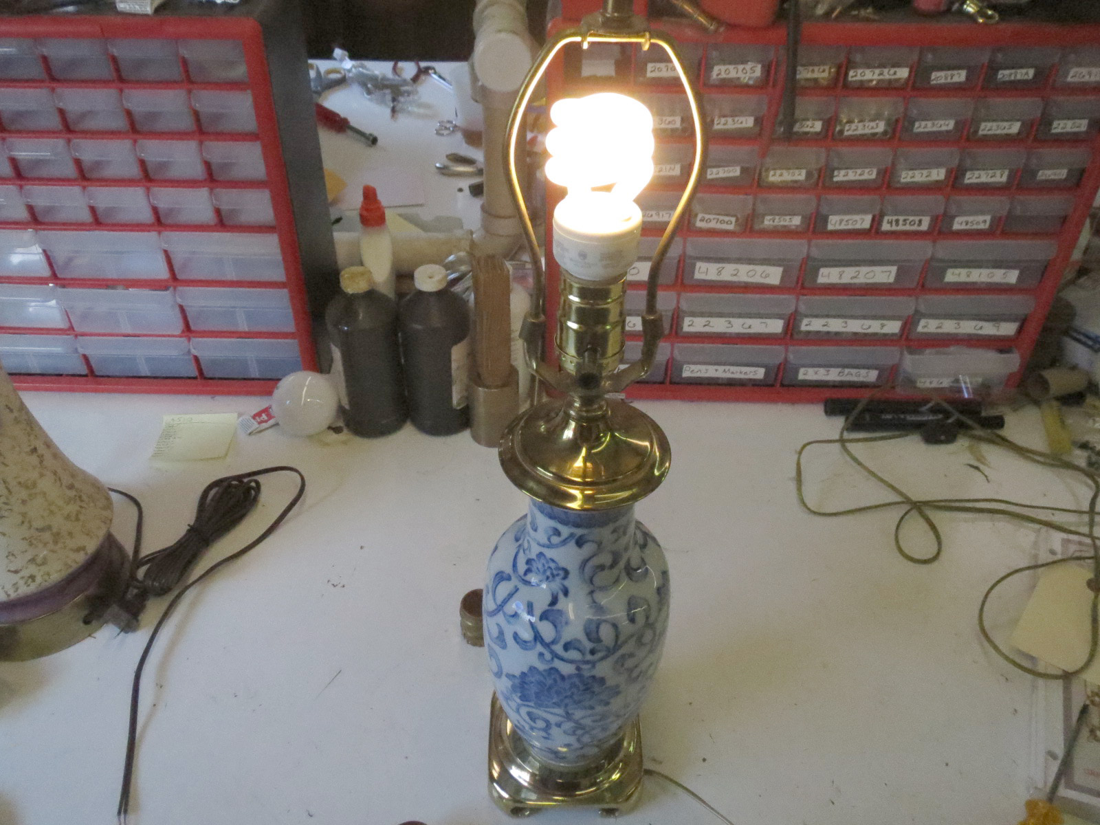 Lamp Parts and Repair Lamp Doctor Porcelain Table Lamp Repair New