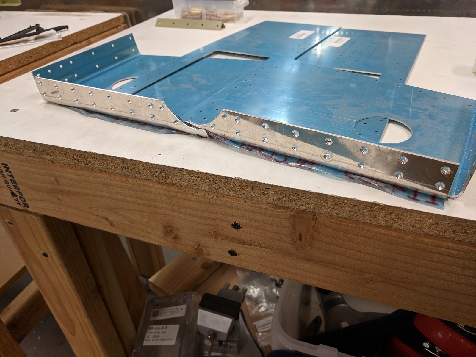 Damazio family's RV-10 project: Forward fuselage countersinking and ...