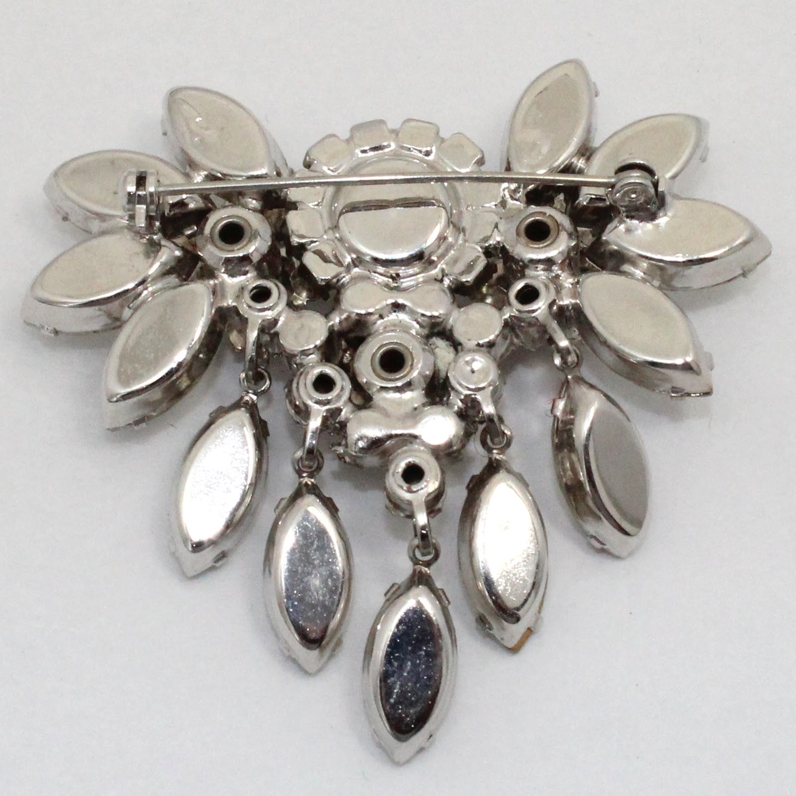 Identifying Juliana (DeLizza & Elster) Jewelry Square Wire Things