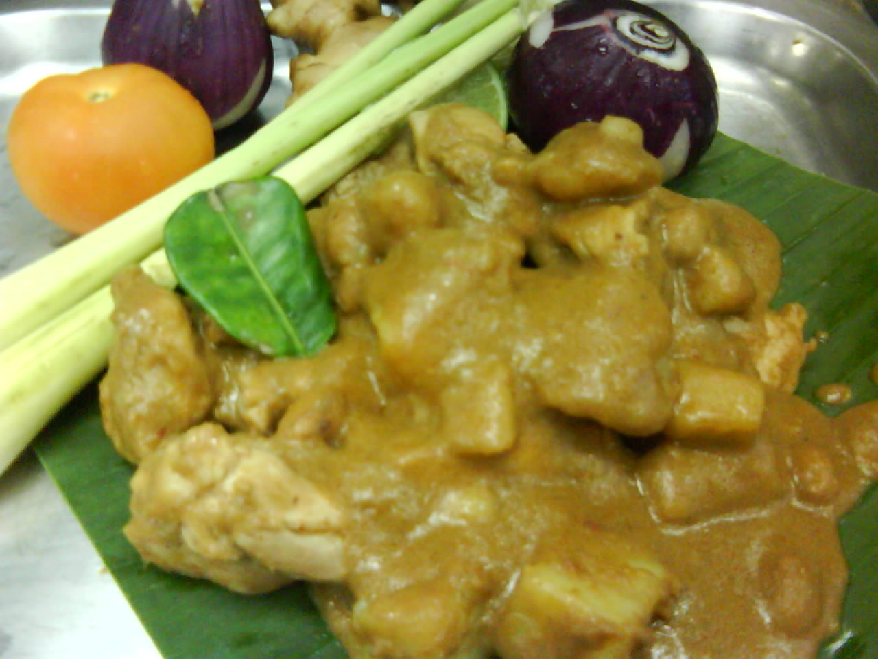 jom makan ! AYAM MASSAMAN, SELERA DARI SIAM