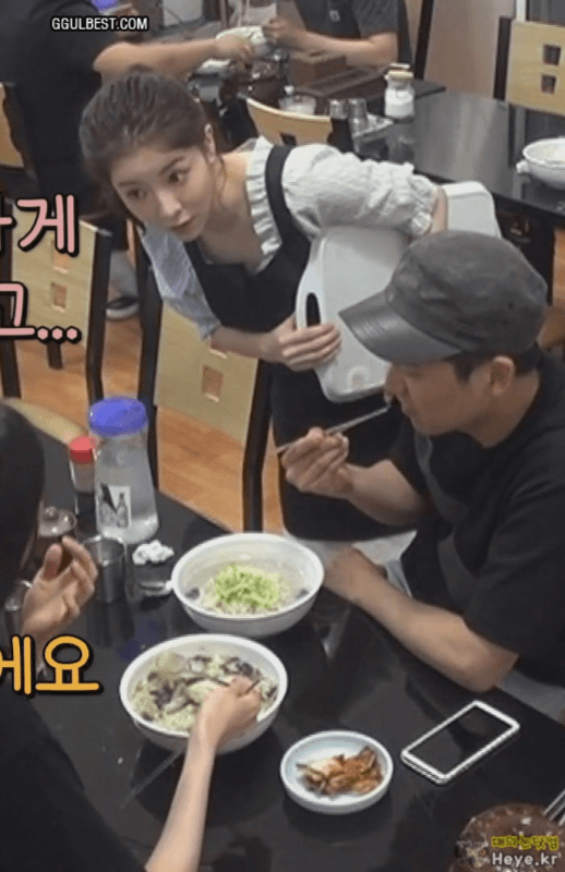 서빙하는 골목식당 정인선