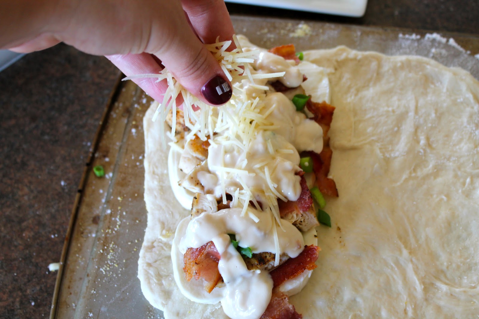 Mrs. Schwartz's Kitchen Chicken Alfredo Calzones