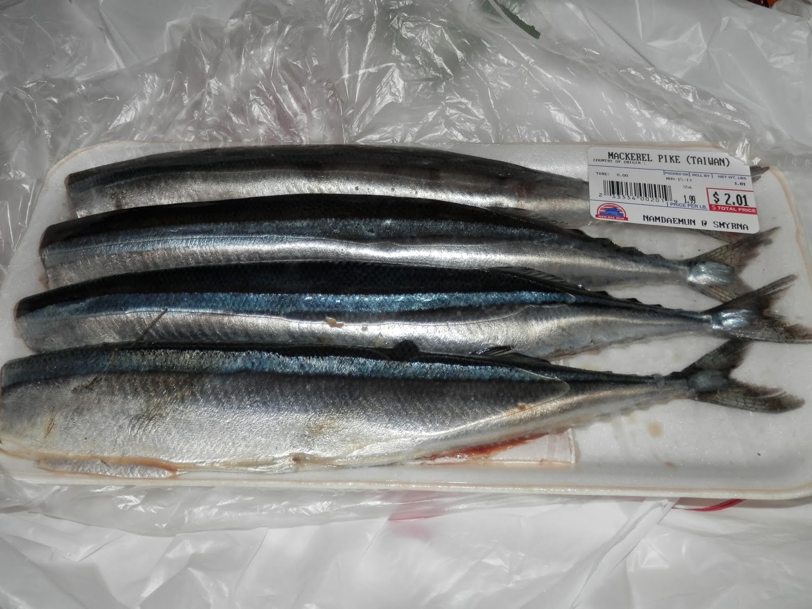 Dosanko in the South Mackerel Pike Cooked in Pressure Cooker