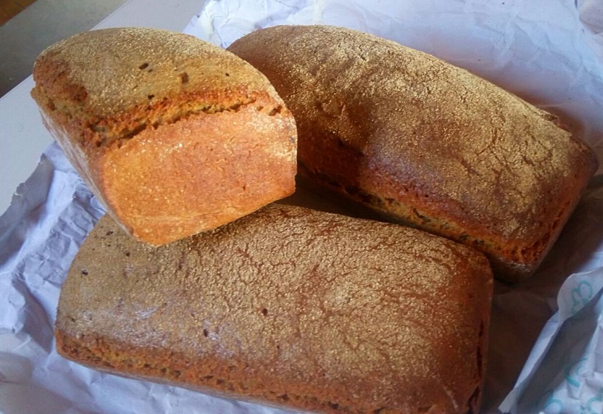 Ekmek Yapma Makinasında Ekşi Mayalı Ekmek Ekmek Yapma Makinasında Ekşi Mayalı Ekmek