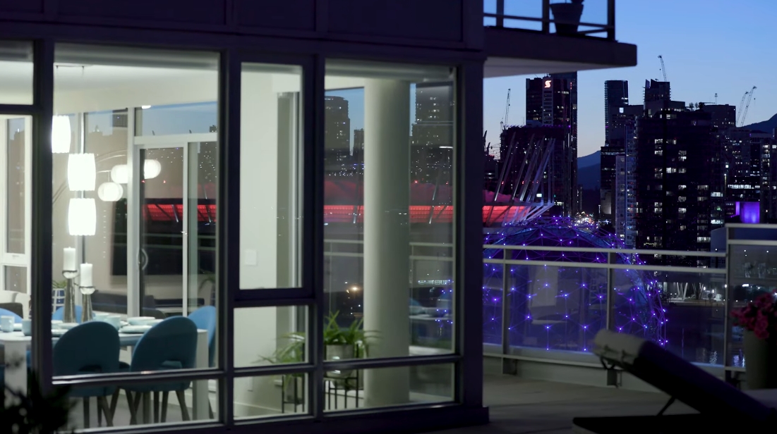 27 Interior Design Photos vs. 2107 Quebec St, Vancouver Luxury Penthouse Tour
