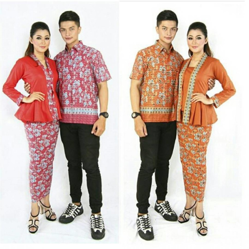 13 Contoh Model Baju Batik Couple Dengan Desain Terbaik Gebeetcom
