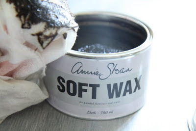 SOFT WAX CAST I By Anthe