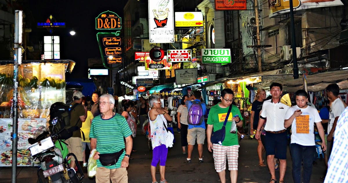 Каосан бангкок. Каосан роад. Бангкок туристическая улица Каосан. Каосан роад фото.