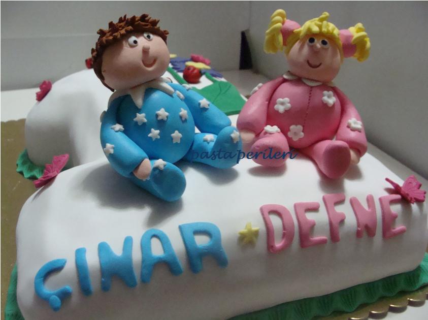 PASTA PERİLERİ İKİZ BEBEKLER 1 YAŞ PASTA