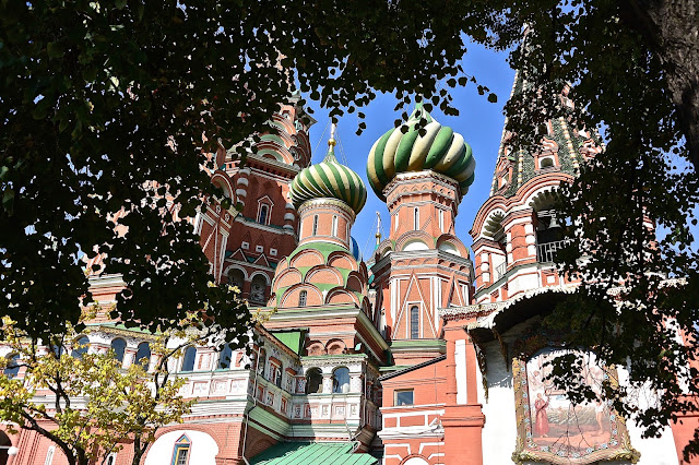 Moscou Place Rouge : la cathédrale de Basile-Le-Bienheureux