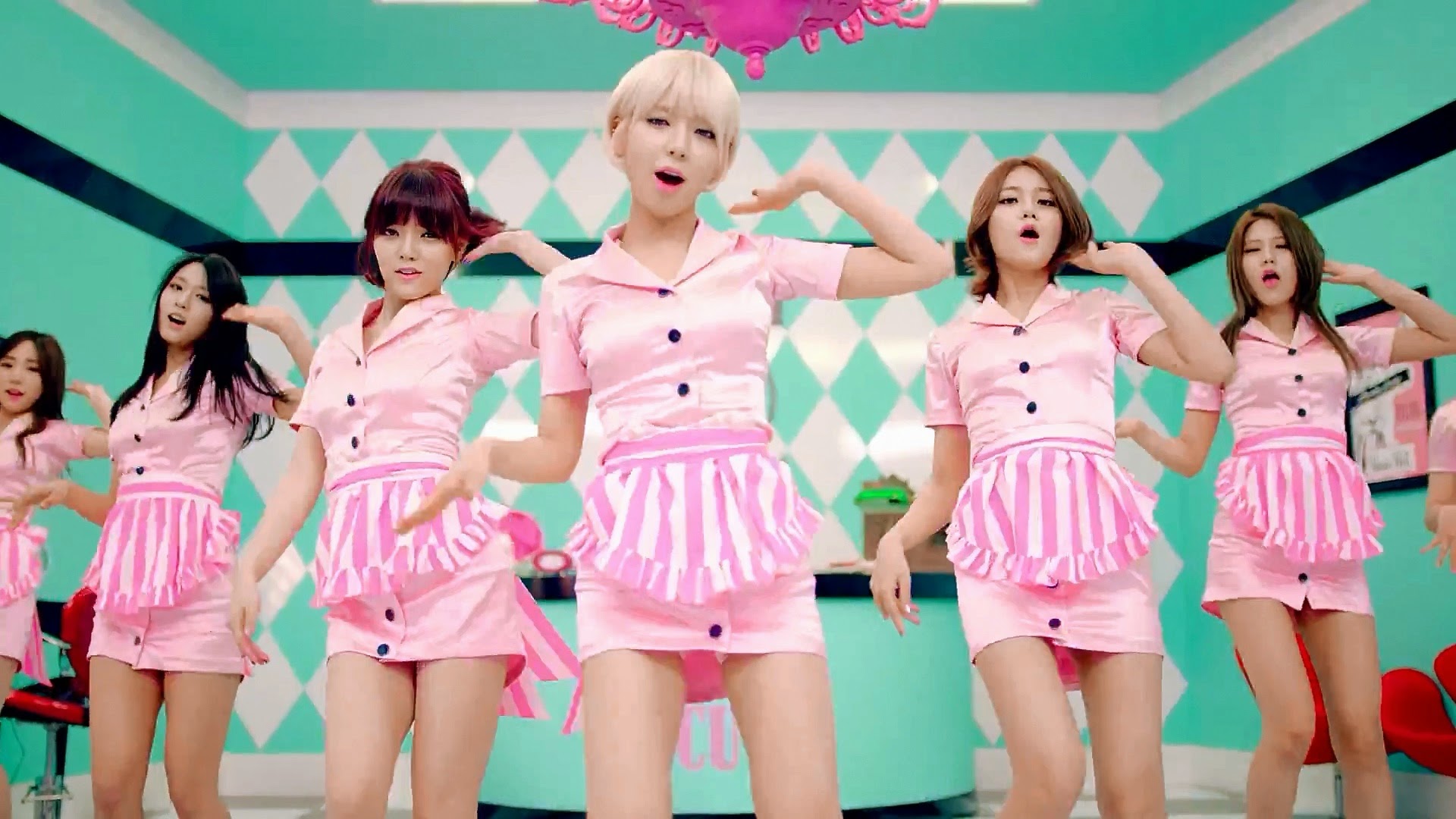 AoA Short Hair MV από το πρώτο mini album (+whoiswho) I say