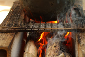 Del poema Ya no hay fuego en la hornilla de la abuela