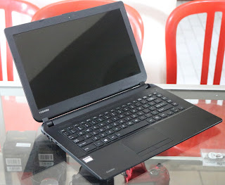Laptop Bekas Toshiba Satellite C40D-B
