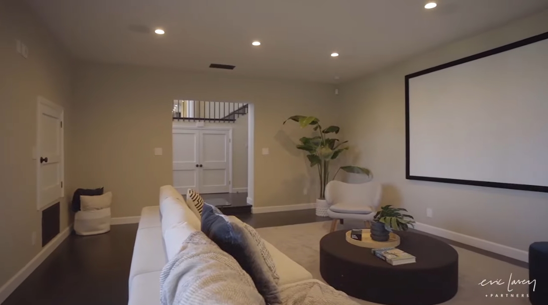 Tour 2230 Maravilla Drive, Los Angeles Luxury Home vs. 22 Interior Design Photos