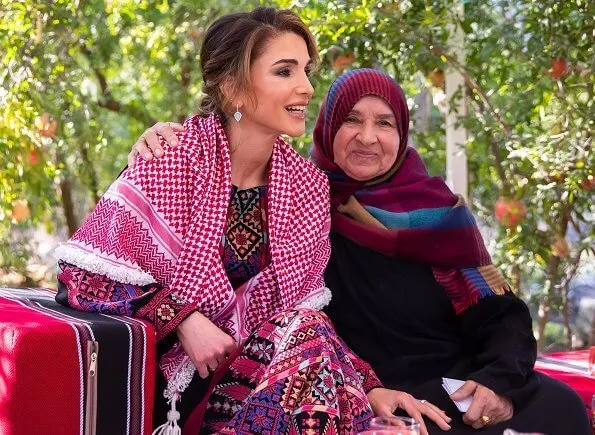Queen Rania wore Stephen Webster Haze turquoise earrings
