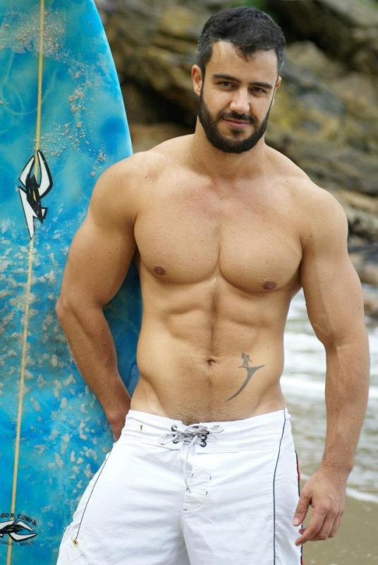 Sábio-Lopez-surfista-brasileiro-sarado-maduro-Boys-Na-Web (8)