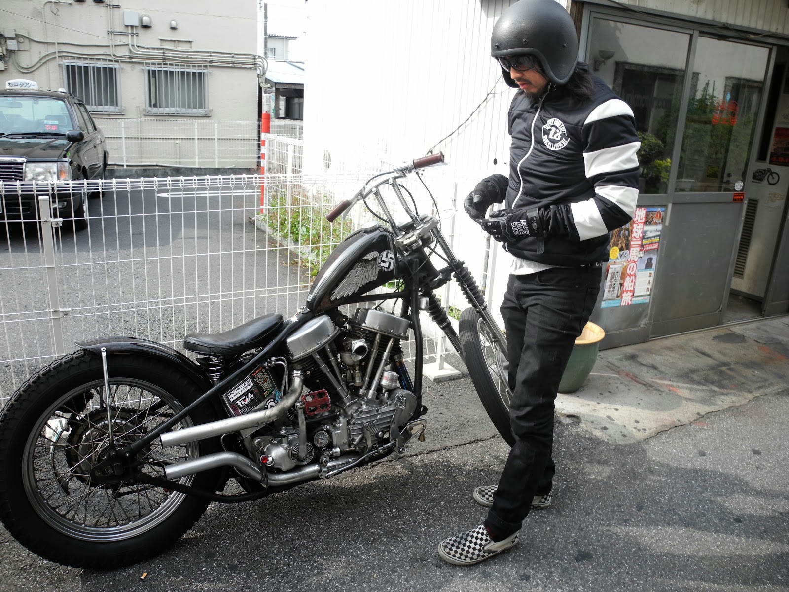 JUNKMOTOR Douche LaRouche ドゥーシュ ラルーシュ