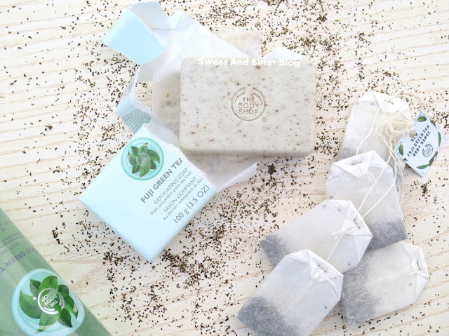The Body Shop Fuji Green Tea Exfoliating Soap Texture Review India