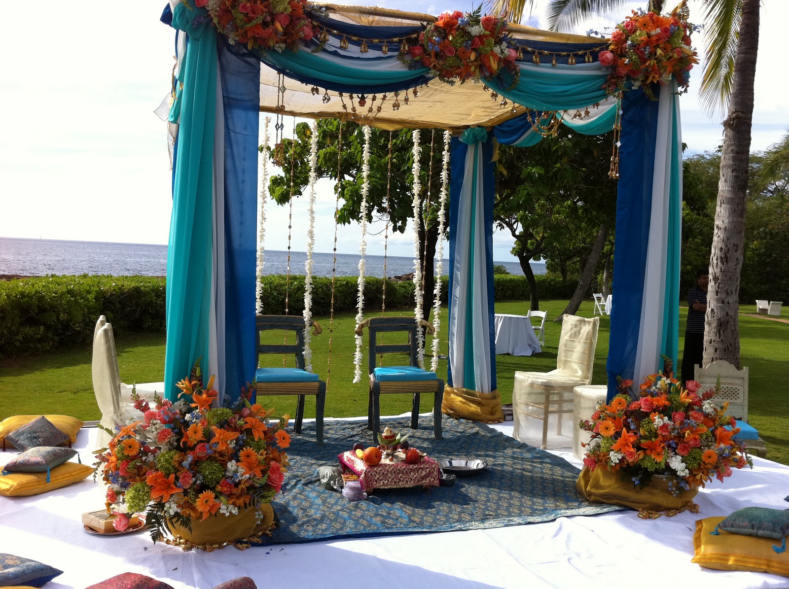 Shaahi Creations: Peacock color theme wedding