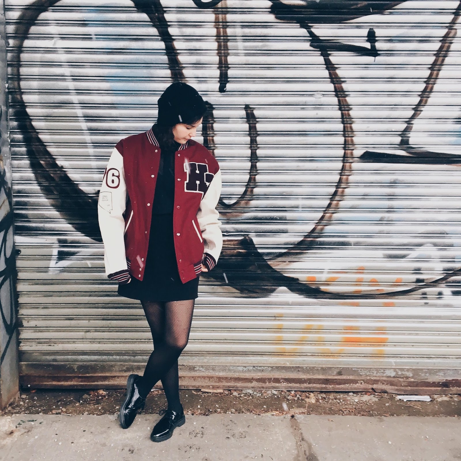 brooklyn is burning, snowing, queens, astoria, new york city, vintage varsity jacket, american football, basketball, baseball, letterman, fashion blogger, personal style, outfit of the day, tomboy, androgynous style, boyish girl, brunette, fashionista, oxford shoes, black hat, black beanie