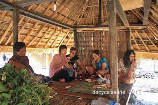 desa adat senaru lombok utara