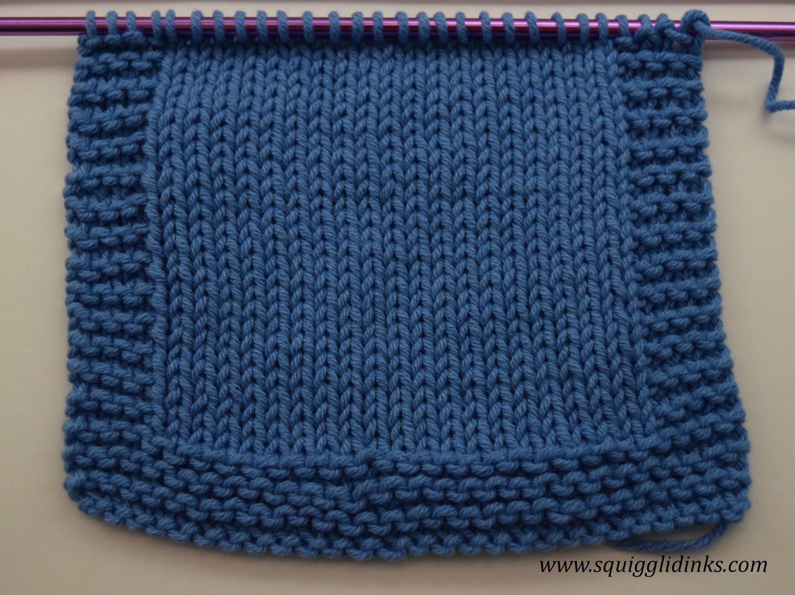 stockinette-stitch-scarf-squigglidinks