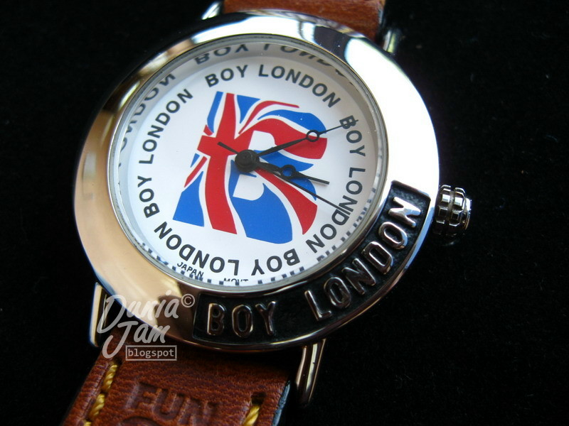 DUNIA JAM Boy London kembali lagi