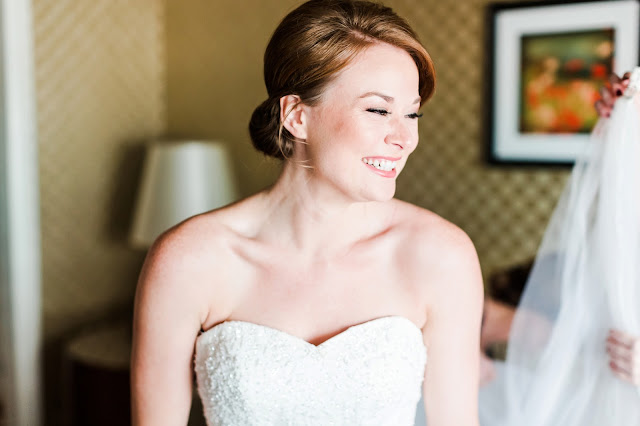 A classic formal winter wedding at the Hotel Monaco and The Belvedere in Baltimore, Maryland Photographed by Heather Ryan Photography