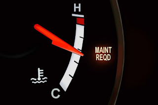 les lumières d'entretien requis toyota
