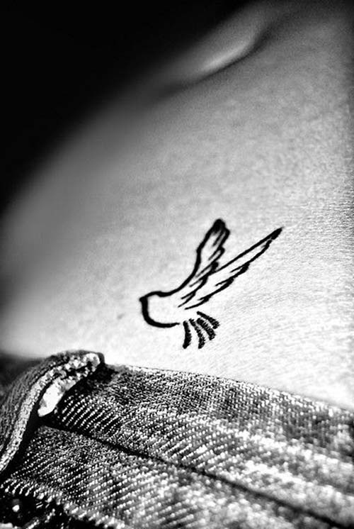 simple bird tattoo basit kuş dövmesi simple bird tattoo basit kuş dövmesi