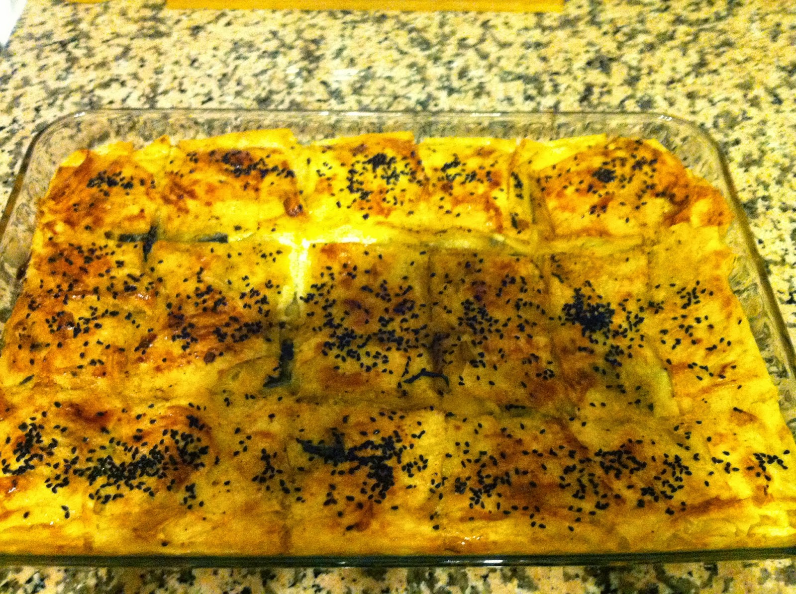 çiğ ıspanaklı börek
