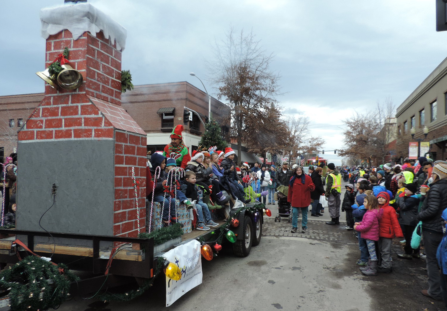St Francis of Assisi Parish, Bend, OREGON Annual Christmas Parade in