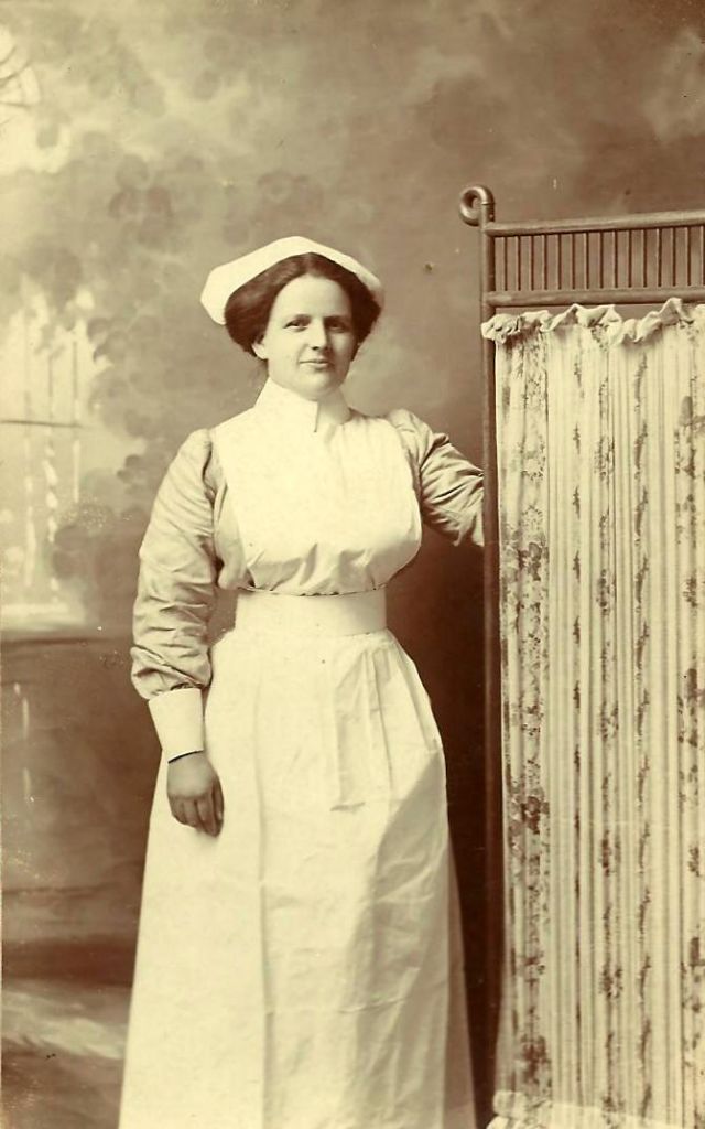Elegant Photos of Nurses From Edwardian Era Vintage Everyday