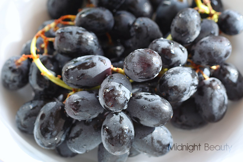 The Proud Garden Midnight Beauty Seedless Black Grape