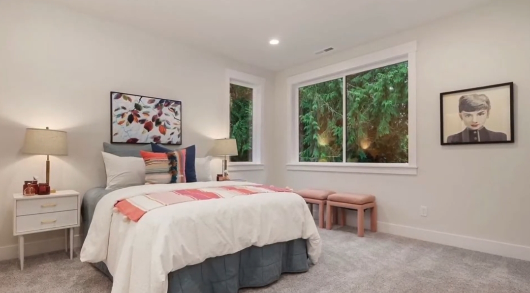 32 Interior Design Photos vs. 2629 108th Ave NE, Bellevue, WA Luxury Home Tour