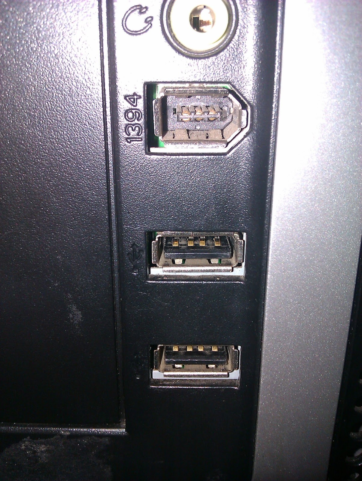 Bit by Bit Computer How to connect and set up a keyboard?