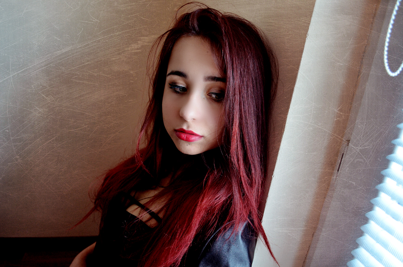 girl hry datovania a bozkávanie