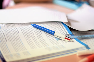 img credit:shho http://www.freeimages.com/photo/study-table-1412822