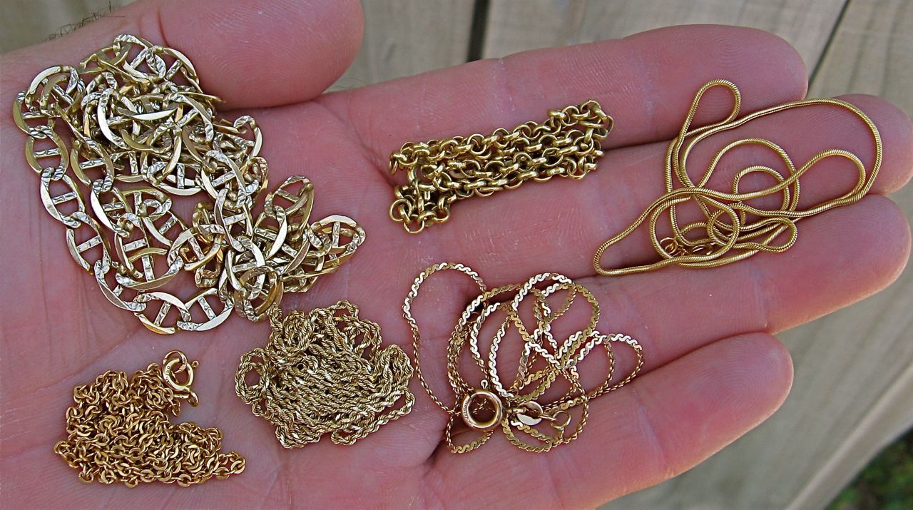 Gary Drayton treasure hunting blog How to detect gold chains at the beach