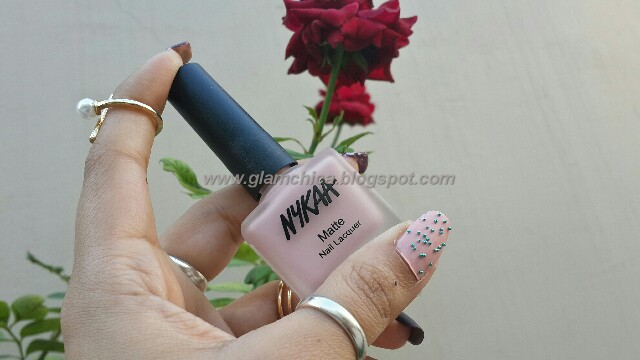 Nykaa Matte Nail Lacquer Pink Meringue & Black Cherry Pie : Review, Price & Swatches