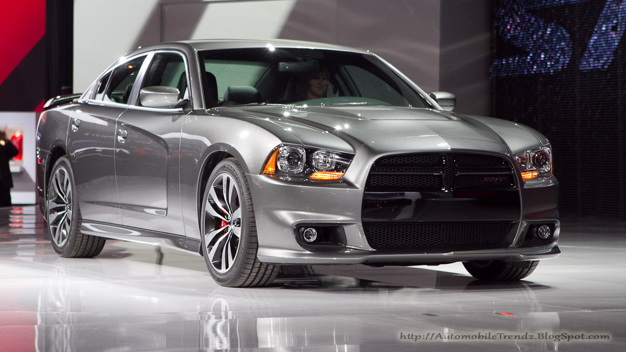 Automobile Trendz: Dodge Charger SRT 2013