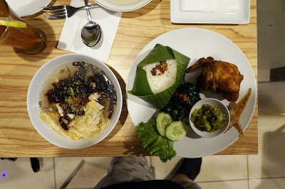 Menu yang saya pesan di Kim's Kopi Tiam Menu yang saya pesan di Kim's Kopi Tiam