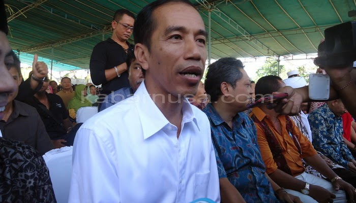Jokowi Instruksikan Percepatan Pengadaan Barang dan Jasa