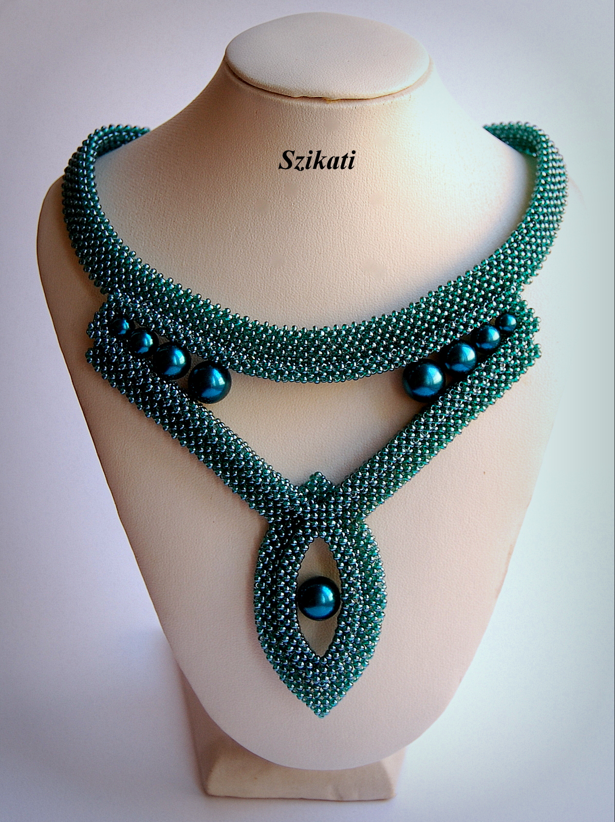 Szikati Jewelry Design Elegant Teal Beaded Necklace with Pearl