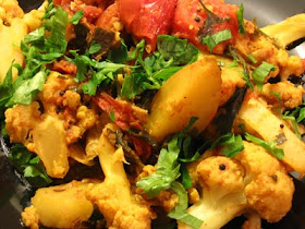 Aloo Gobi (Curried Cauliflower and Potatoes)