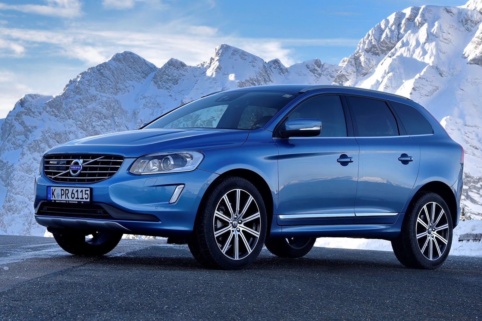 Irish Car+Travel Magazine Review Volvo XC60 Irish Car+Travel Magazine Review Volvo XC60