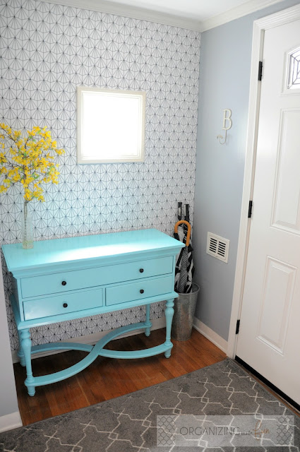 Small entry with pops of turquoise and yellow with geometric patterned wallpaper :: OrganizingMadeFun.com Small entry with pops of turquoise and yellow with geometric patterned wallpaper :: OrganizingMadeFun.com