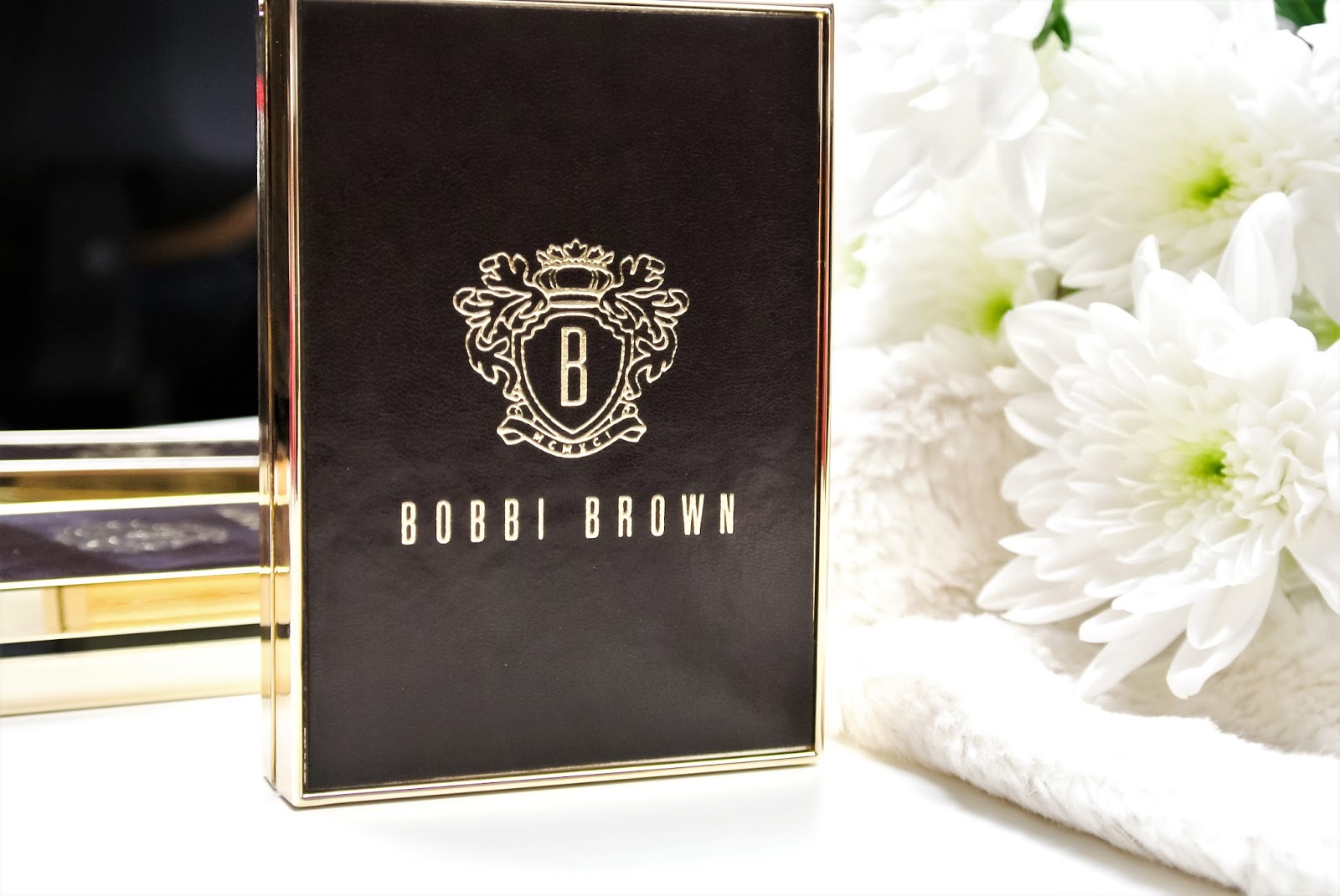 Bobbi-brown-vanocni-kolekce-2016