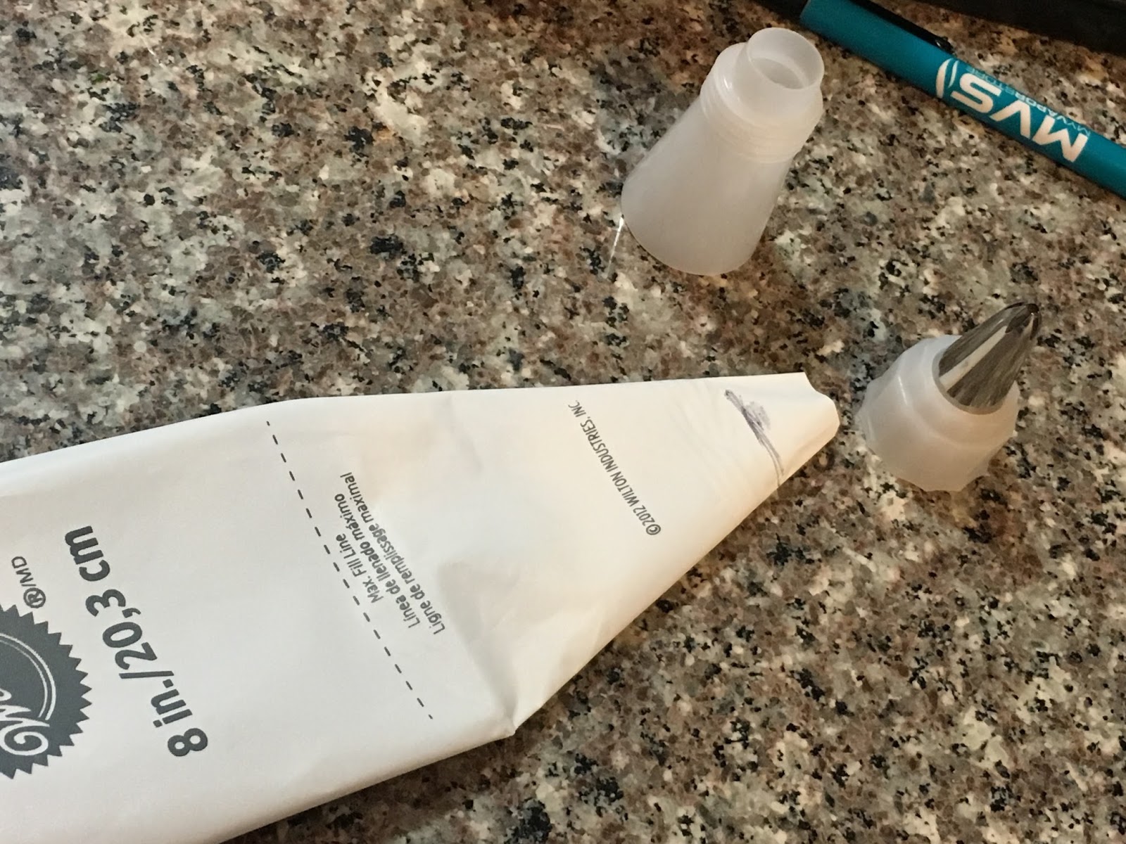 Life Without Alu? Assemble a Piping / Pastry / Decorating Bag